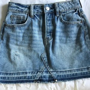 Pacsun mini skirt size 23